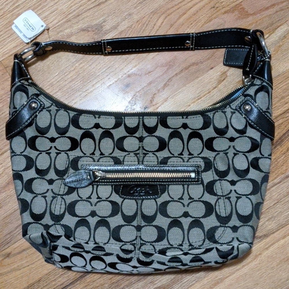Coach bag never used